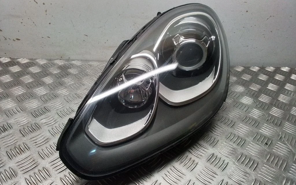 Headlight/headlamp 7P5941753E