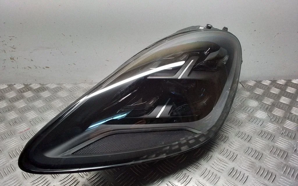 Headlight/headlamp 9Y0941035M