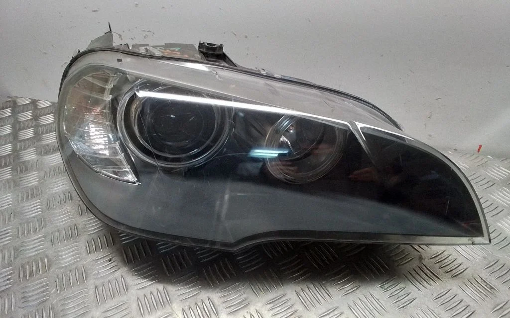Headlight/headlamp 7158928