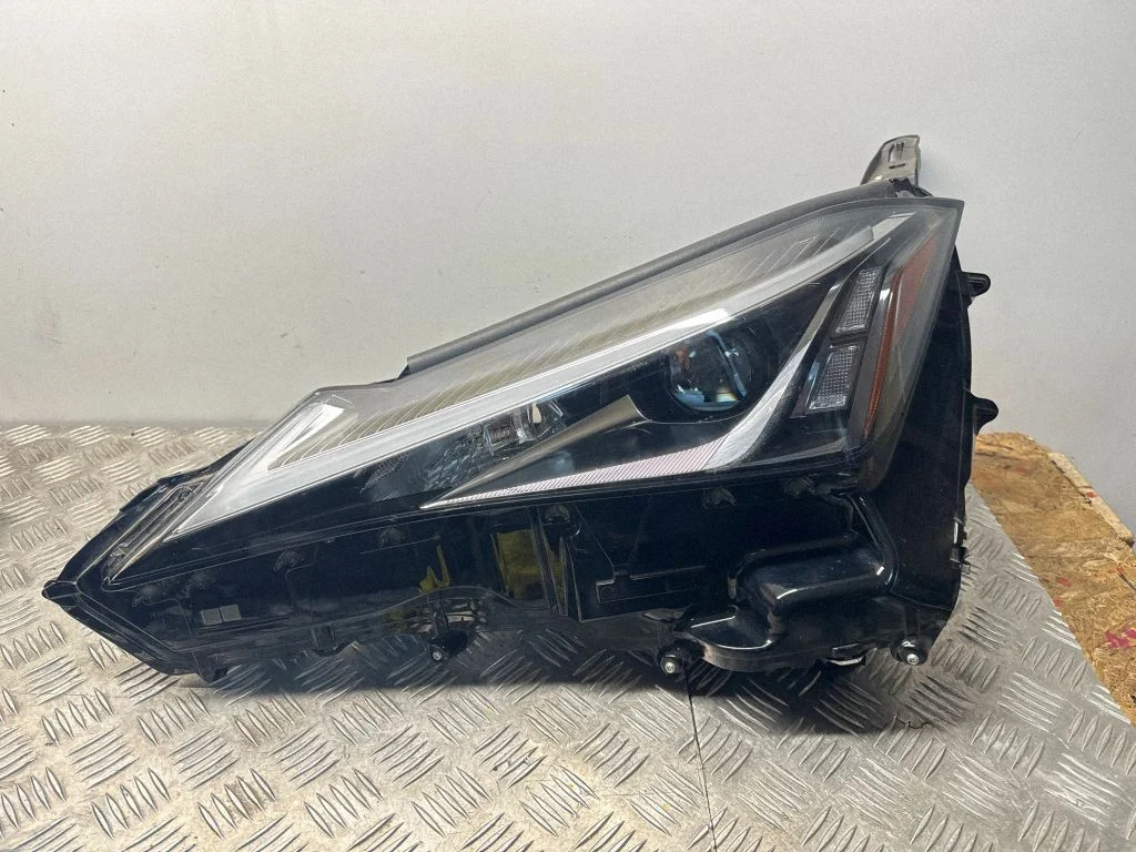 Headlight/headlamp – front left