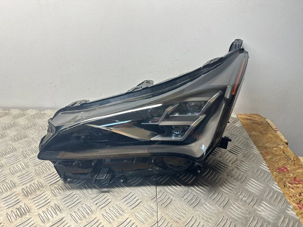 Headlight/headlamp – front left