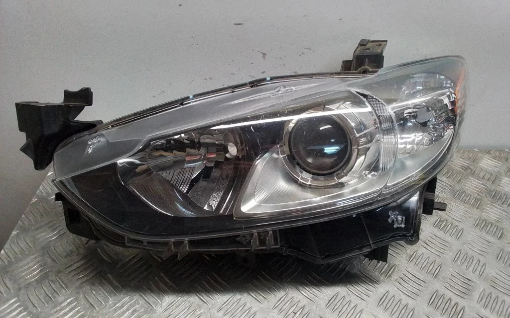 Headlight/headlamp – front left