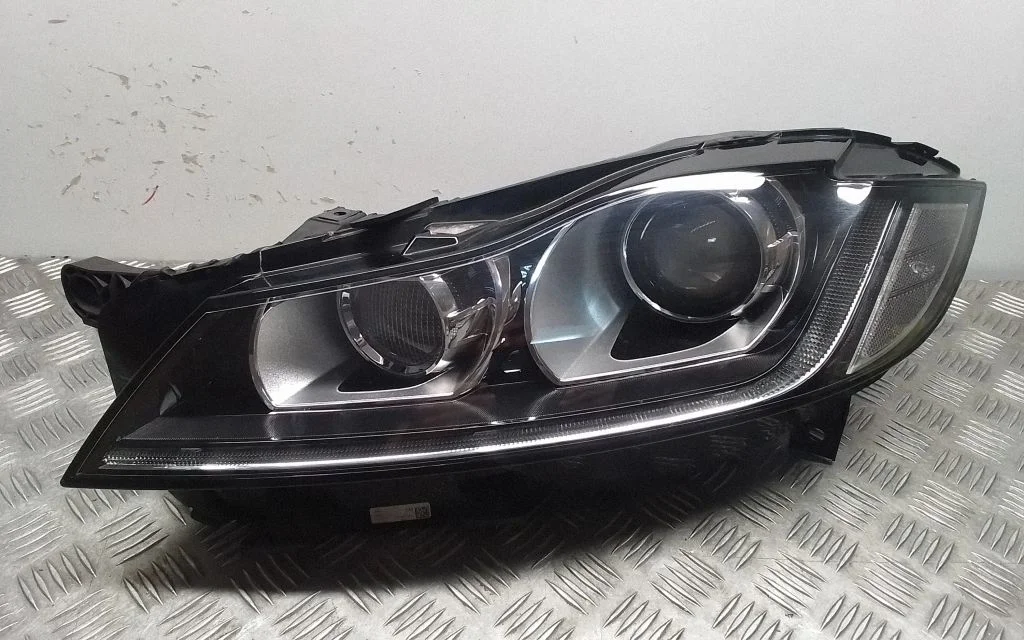 Headlight/headlamp – Jaguar XF X260 (2015-), front left