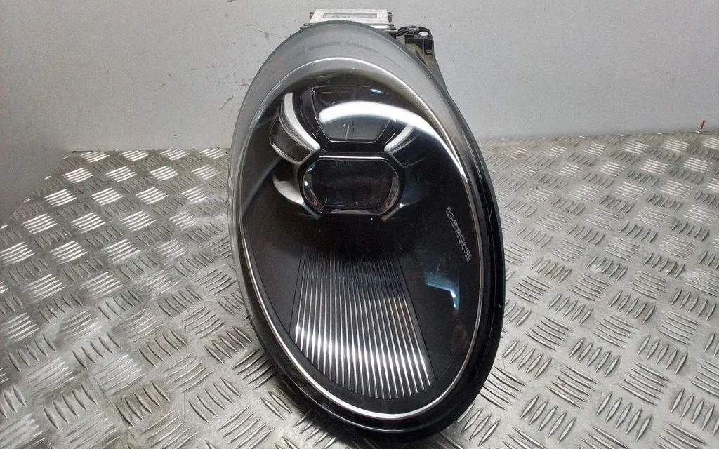 Esituli 992941082H