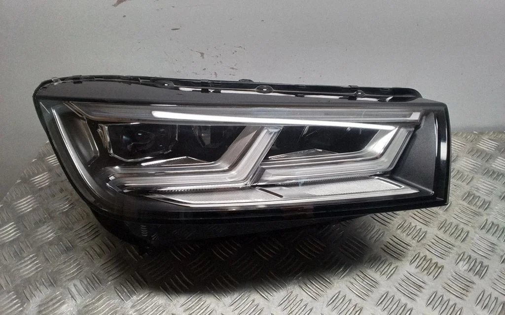 Headlight/headlamp 7PP941572AC