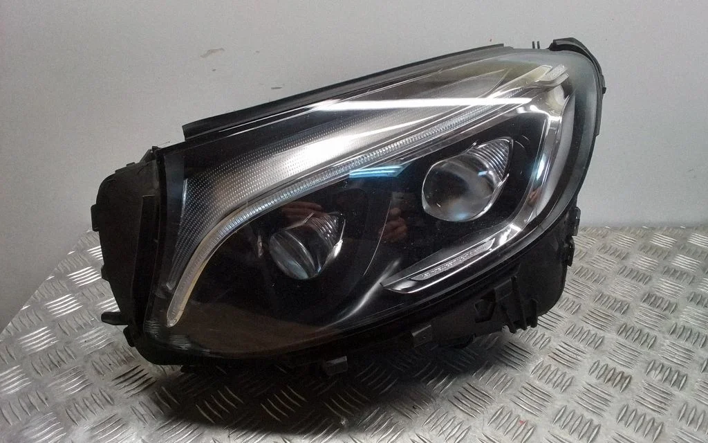 Headlight/headlamp A2539060301