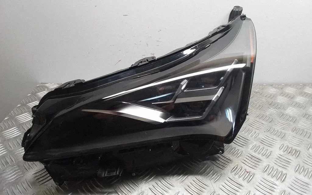 Headlight/headlamp – front left