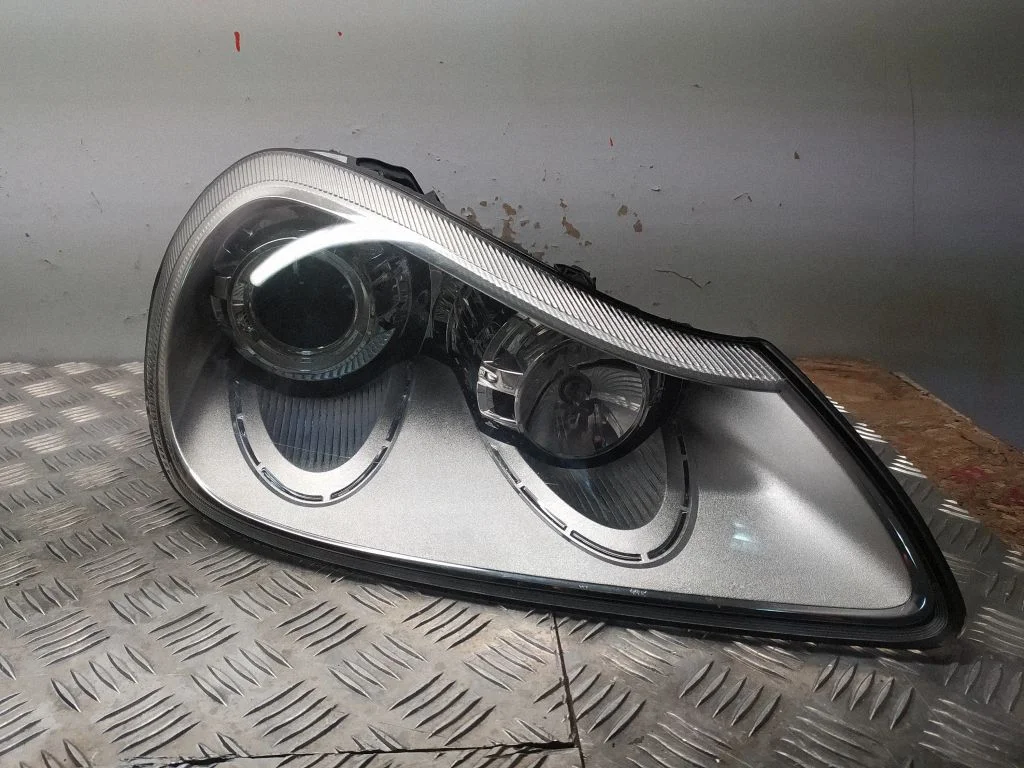 Headlight/headlamp 7L5941032M