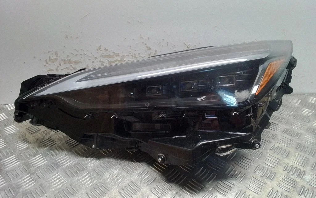 Headlight/headlamp – front left