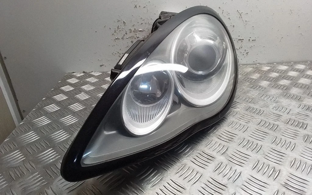 Headlight/headlamp 97063107105