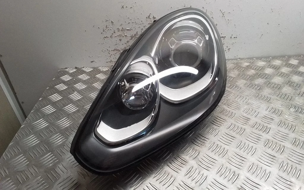 Headlight/headlamp 7P5941751G