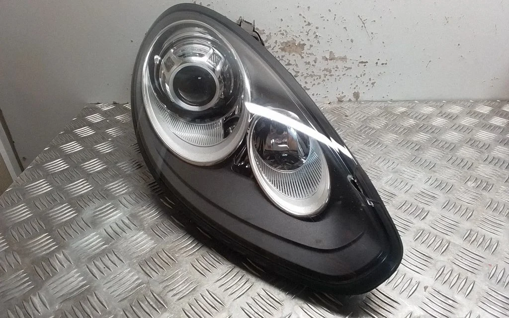 Headlight/headlamp 97063107054