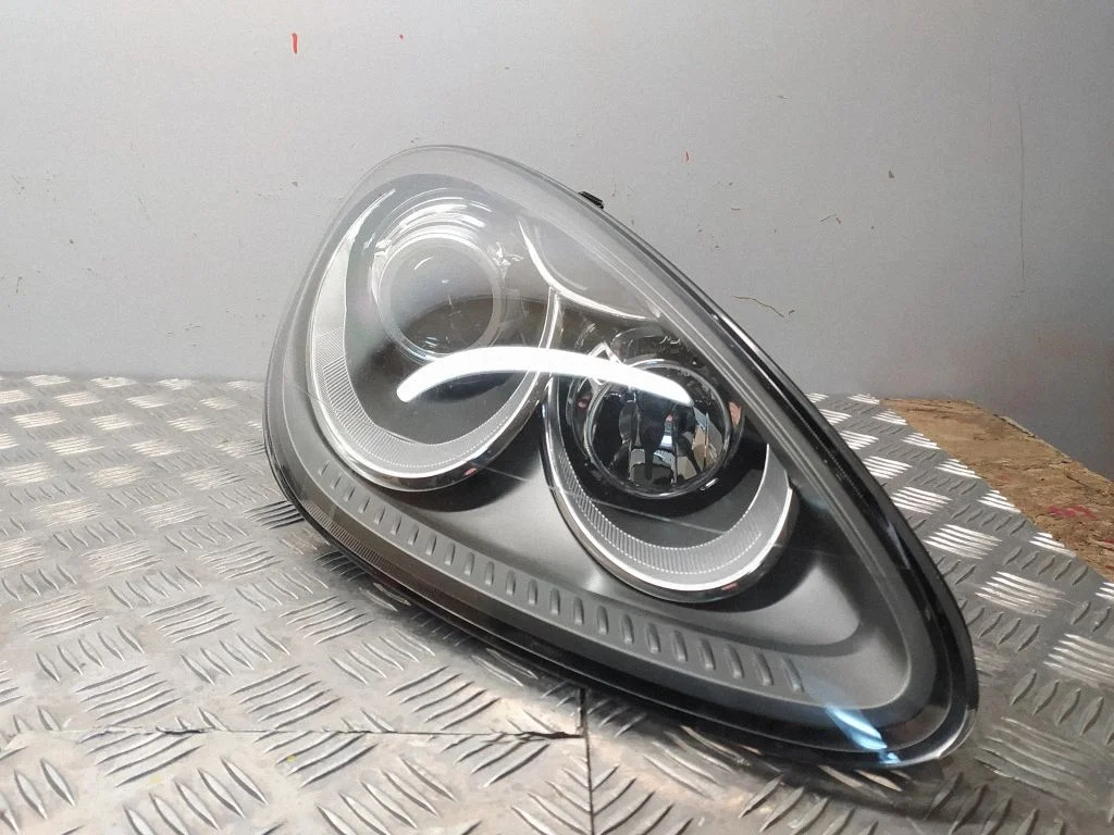 Headlight/headlamp 7P5941032M