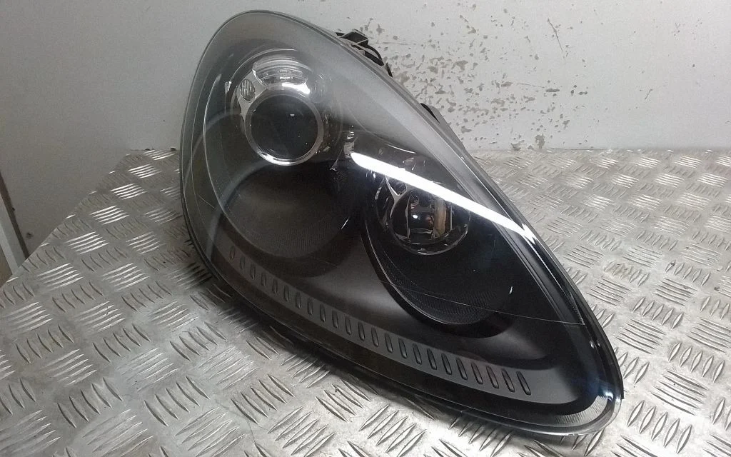 Headlight/headlamp 7P5941032BF