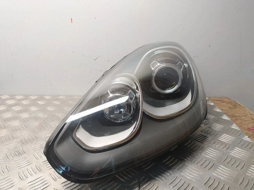 Headlight/headlamp 7P5941753D