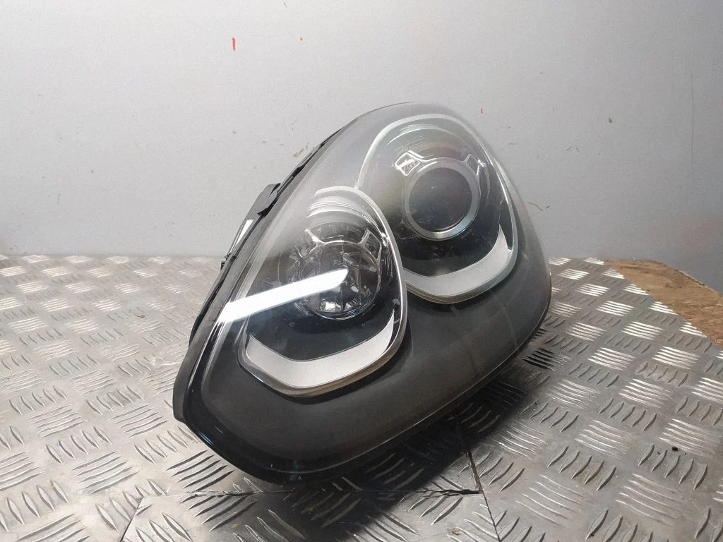 Headlight/headlamp 7P5941751F