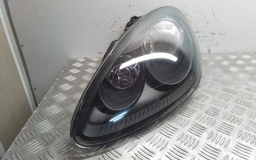 Headlight/headlamp 7P5941031BF