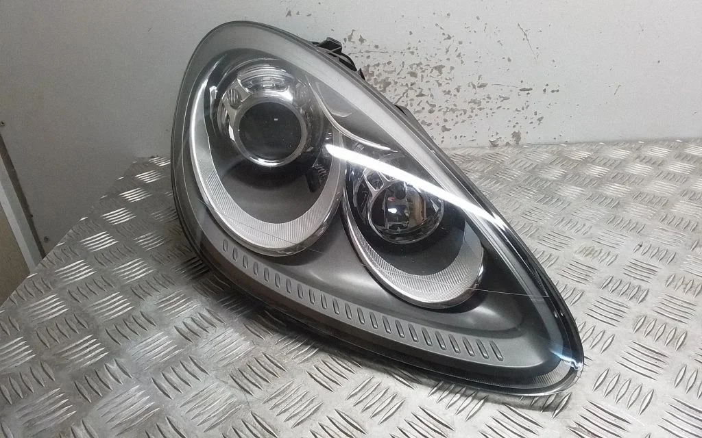 Headlight/headlamp 7P5941032Q