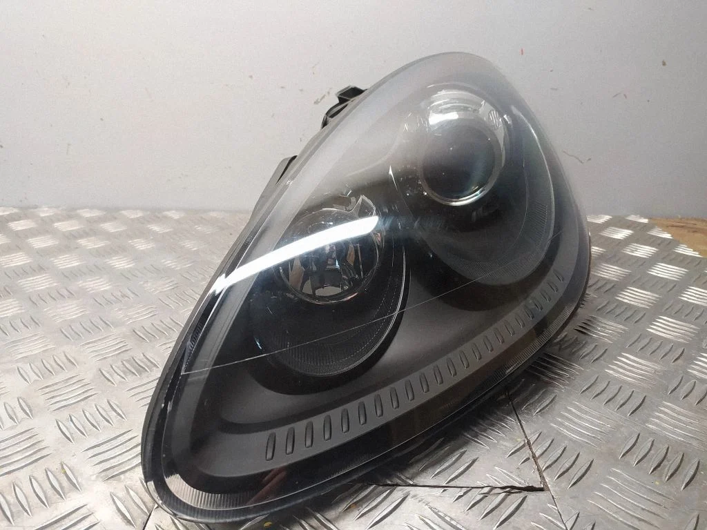 Headlight/headlamp 7P5941029BN