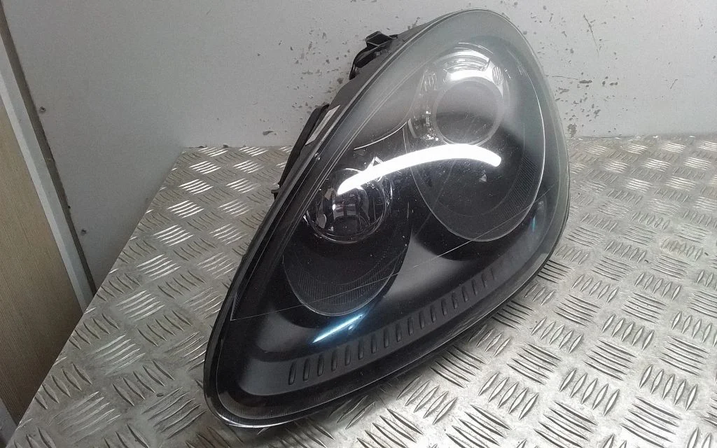 Headlight/headlamp 7P5941031BN