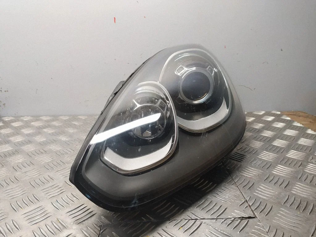 Headlight/headlamp 7P5941751F
