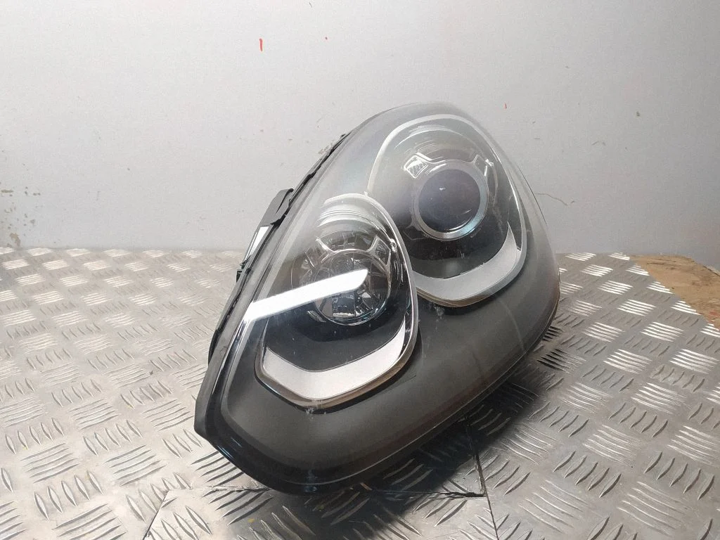 Headlight/headlamp 7P5941751F