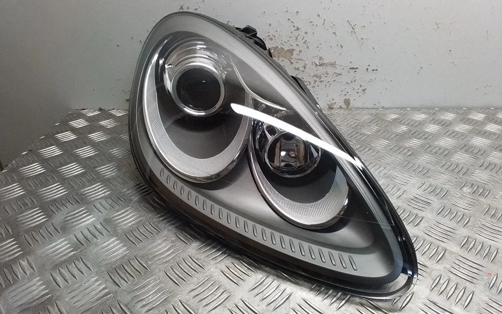 Headlight/headlamp 7P5941032CF