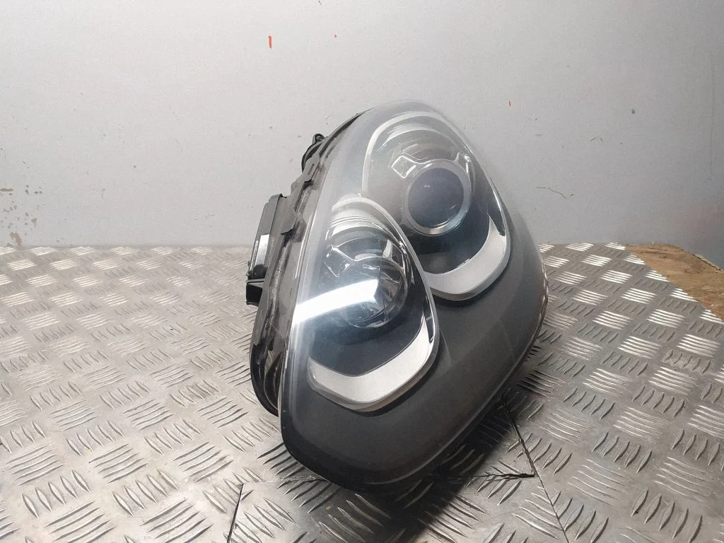 Headlight/headlamp 7P5941752F