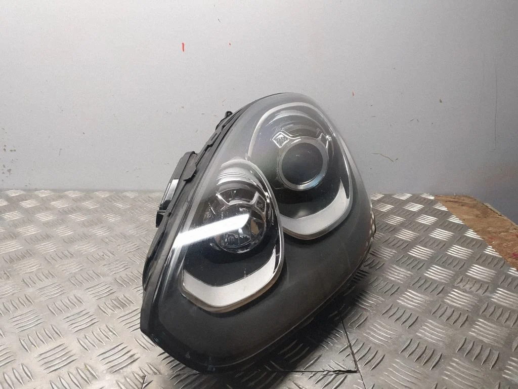 Headlight/headlamp 7P5941751F