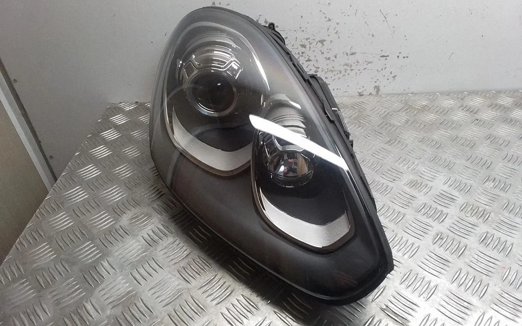 Headlight/headlamp 7P5941752H