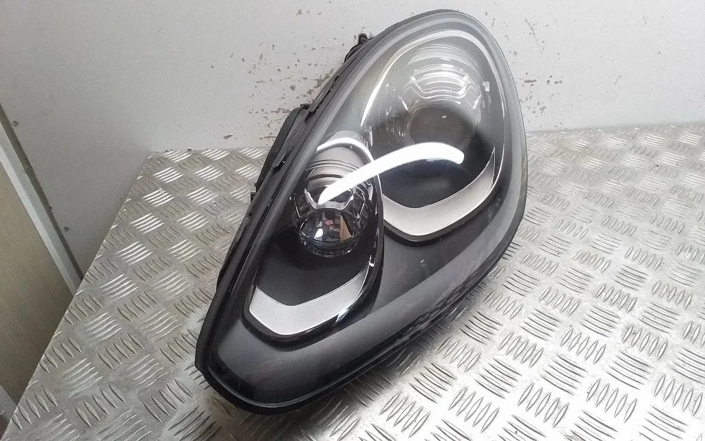 Headlight/headlamp 7P5941751H
