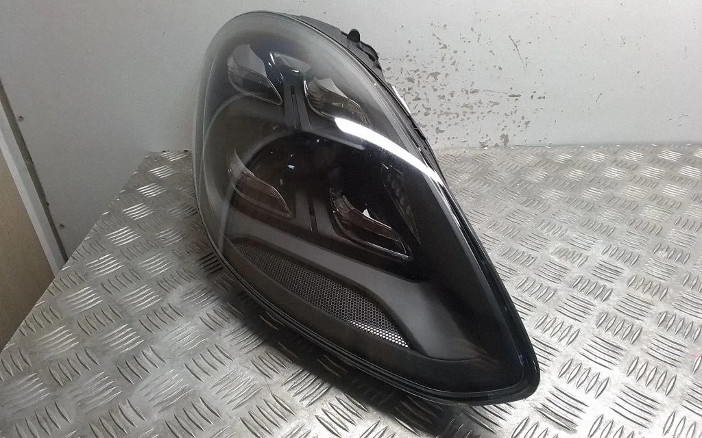 Priekšējais lukturis 971941036
