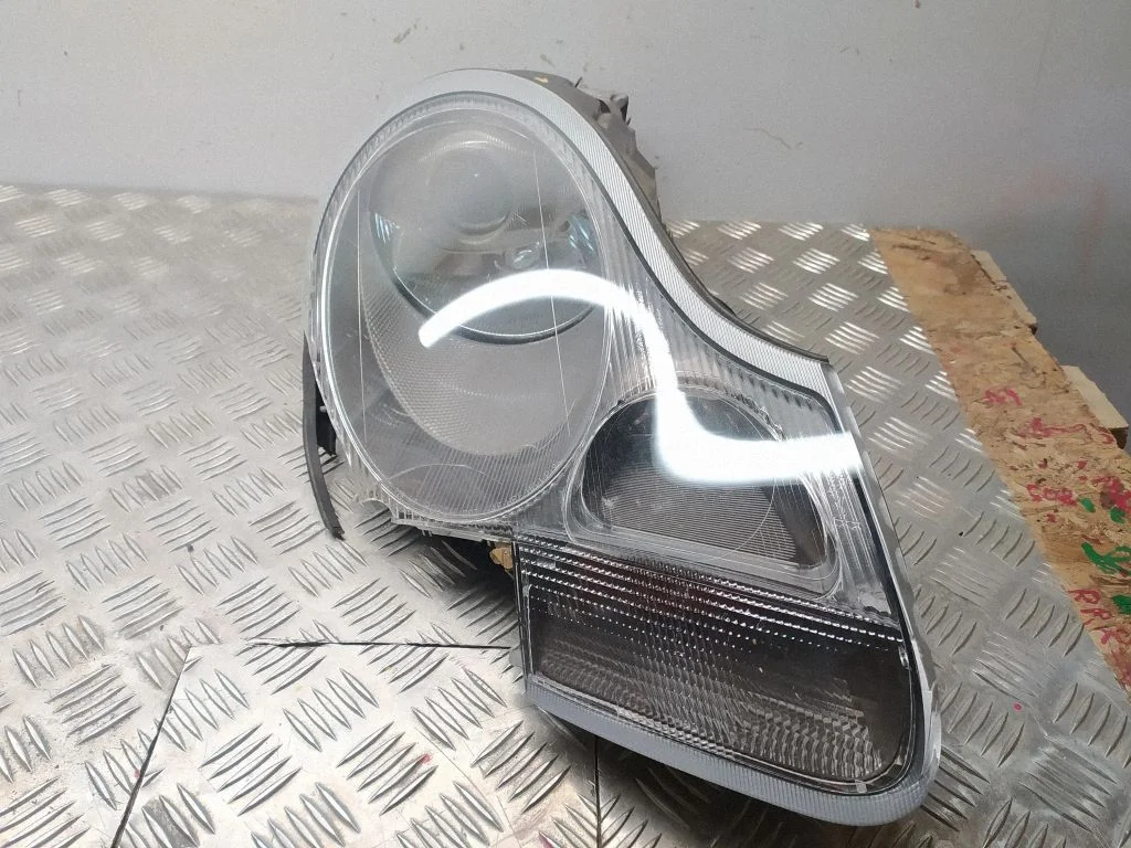 Headlight/headlamp 99663105801