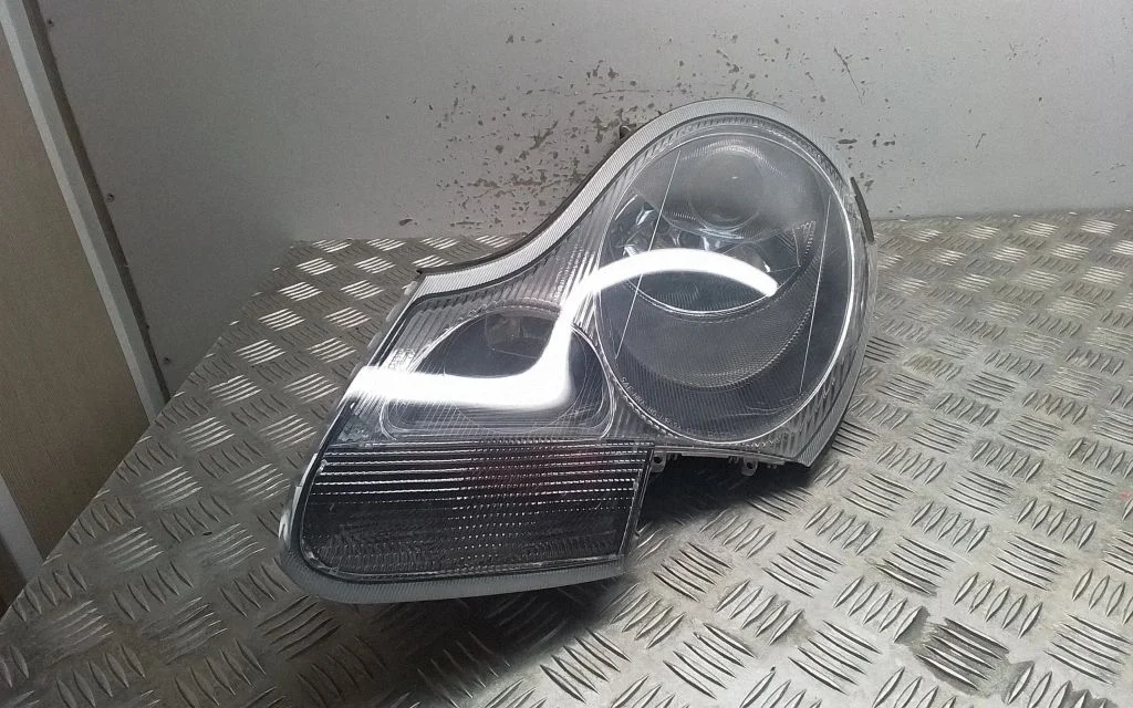 Headlight/headlamp – Porsche Boxster 986 (1996-2004)