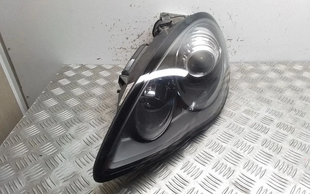 Headlight/headlamp 97063198300