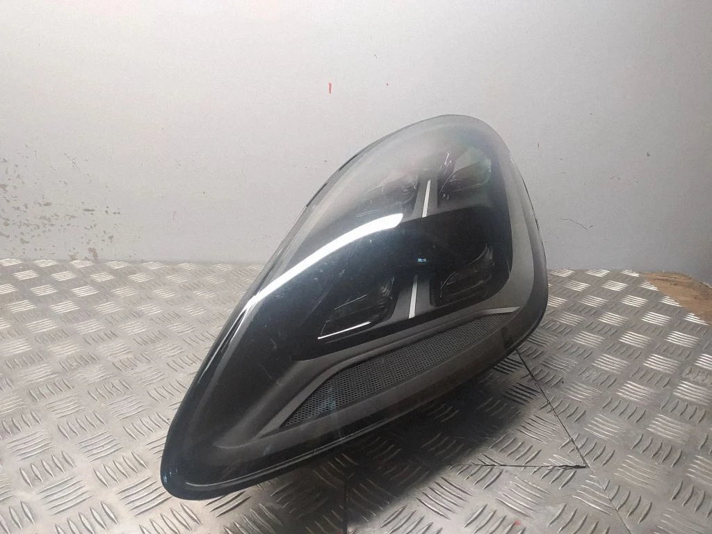 Headlight/headlamp 9Y0941035L