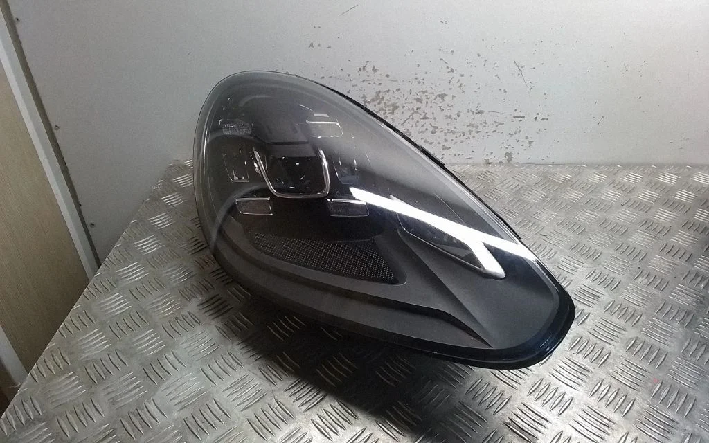 Headlight/headlamp – Porsche Cayenne (9Y0 9Y3) (2018-)