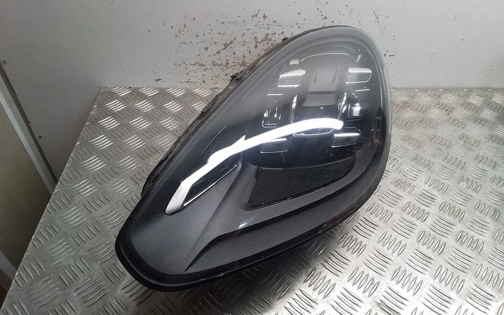 Headlight/headlamp – Porsche Cayenne (9Y0 9Y3) (2018-)