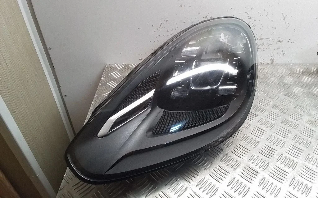 Headlight/headlamp – Porsche Cayenne (9Y0 9Y3) (2018-)