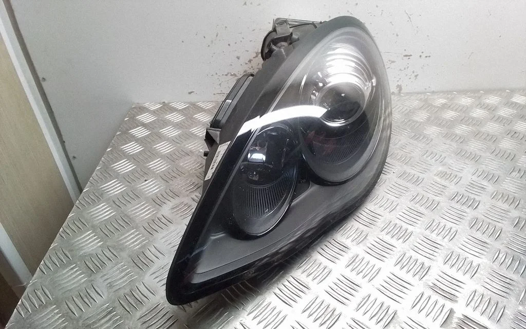 Headlight/headlamp 97063198100