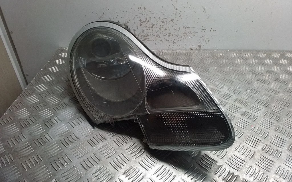 Headlight/headlamp – Porsche Boxster 986 (1996-2004)