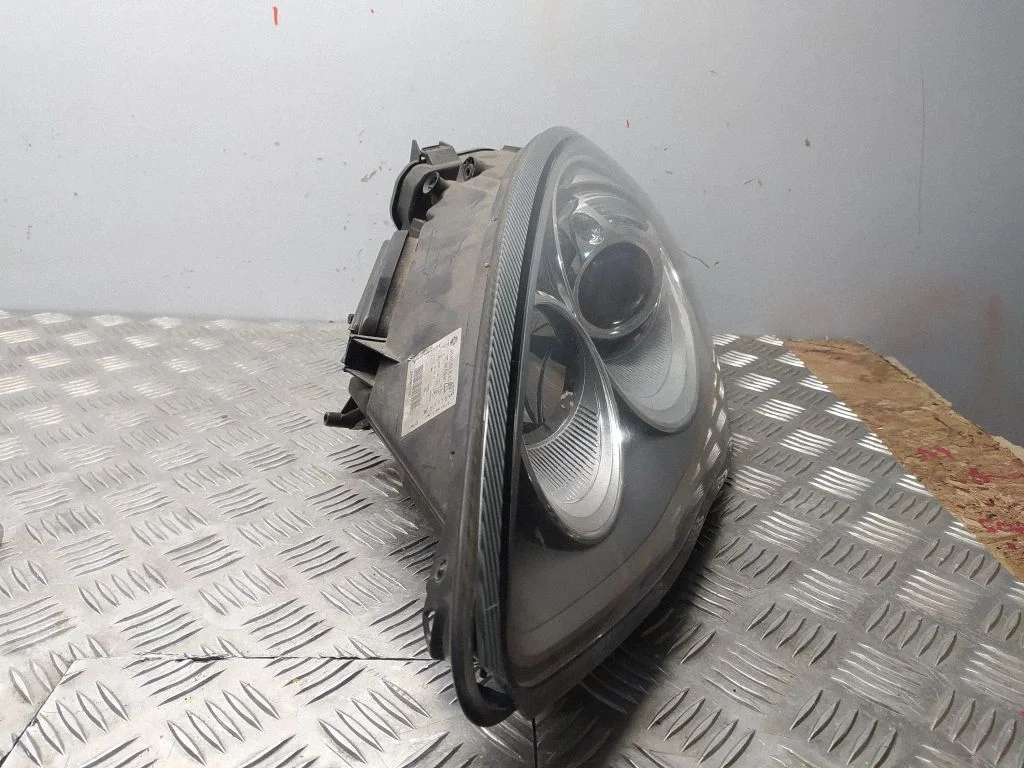 Headlight/headlamp 97063107105