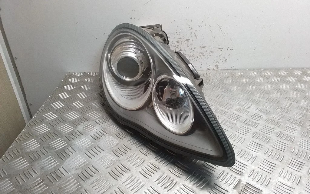 Headlight/headlamp 97063117025