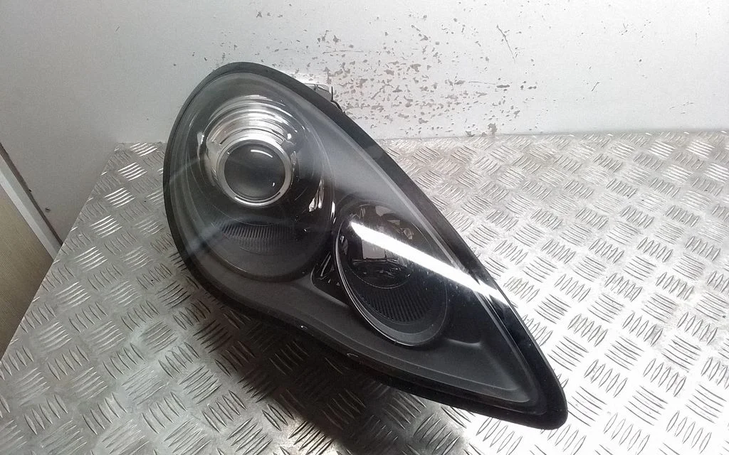 Headlight/headlamp 97063198200