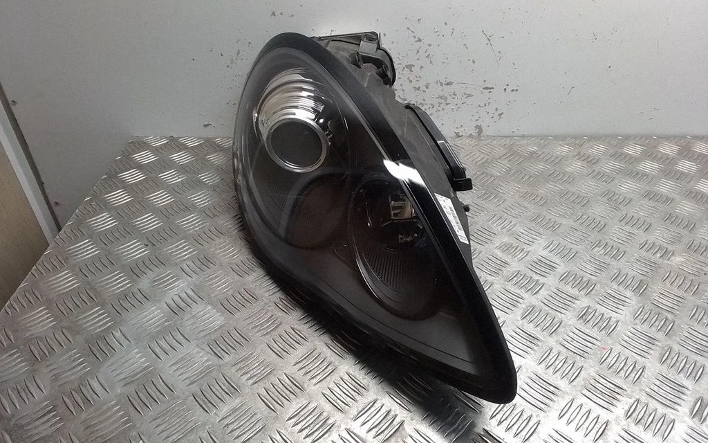 Headlight/headlamp 97063198200