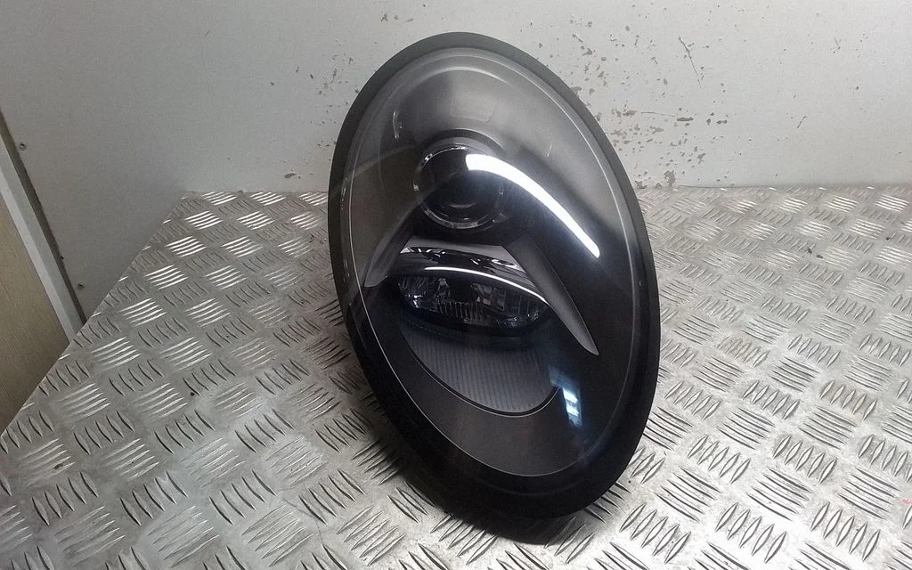 Priekšējais lukturis 99163199803
