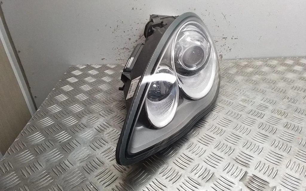 Headlight/headlamp 97063107104