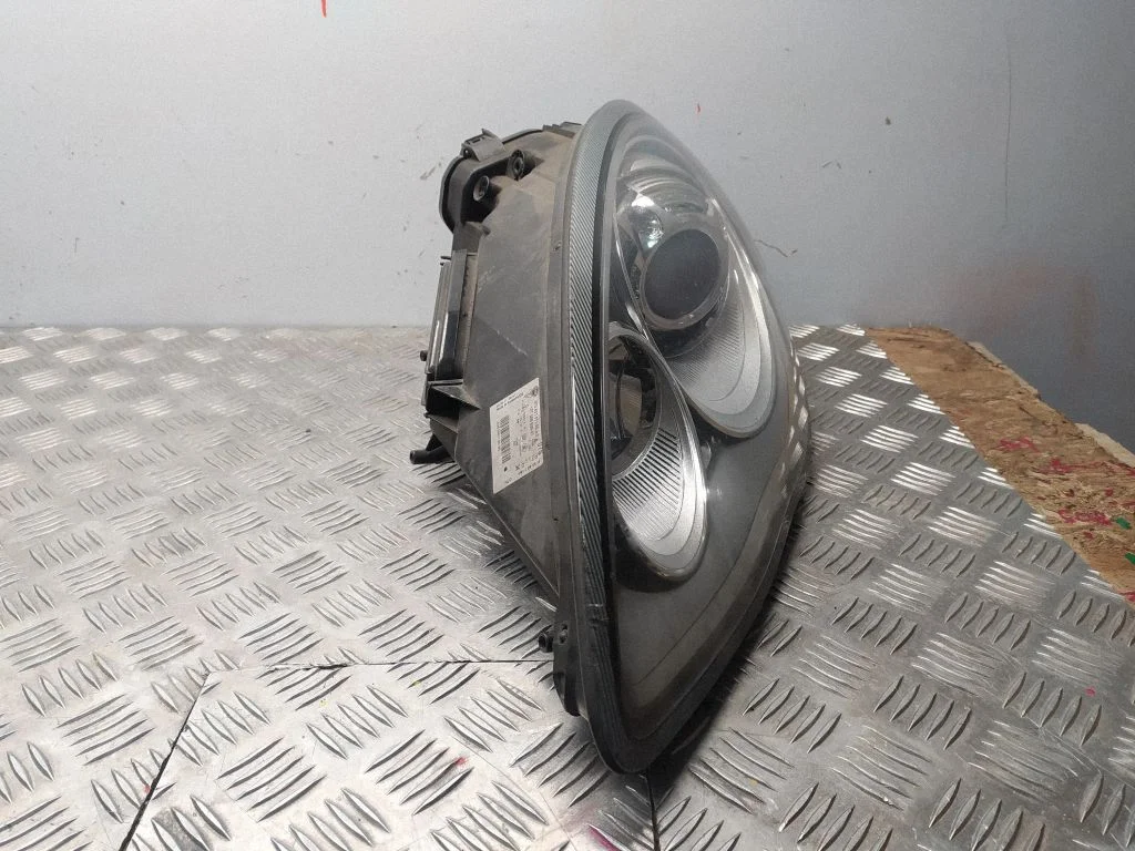 Headlight/headlamp 97063107105