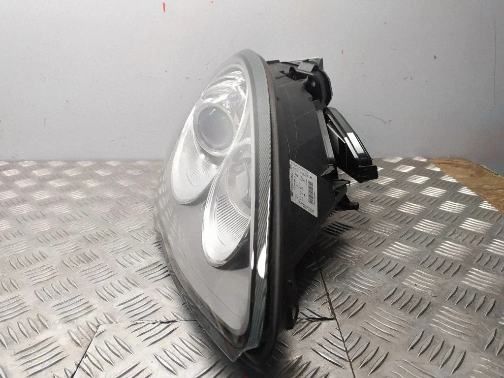 Headlight/headlamp 97063117205