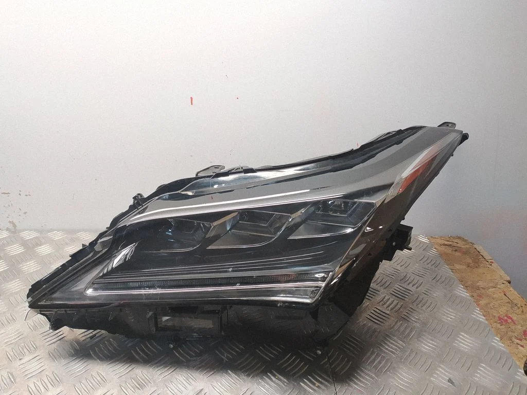 Headlight/headlamp – front left